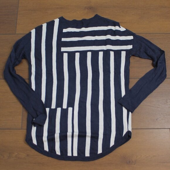 Trouve Blue and White Striped Crewneck Sweater (XS) - Picture 4 of 4